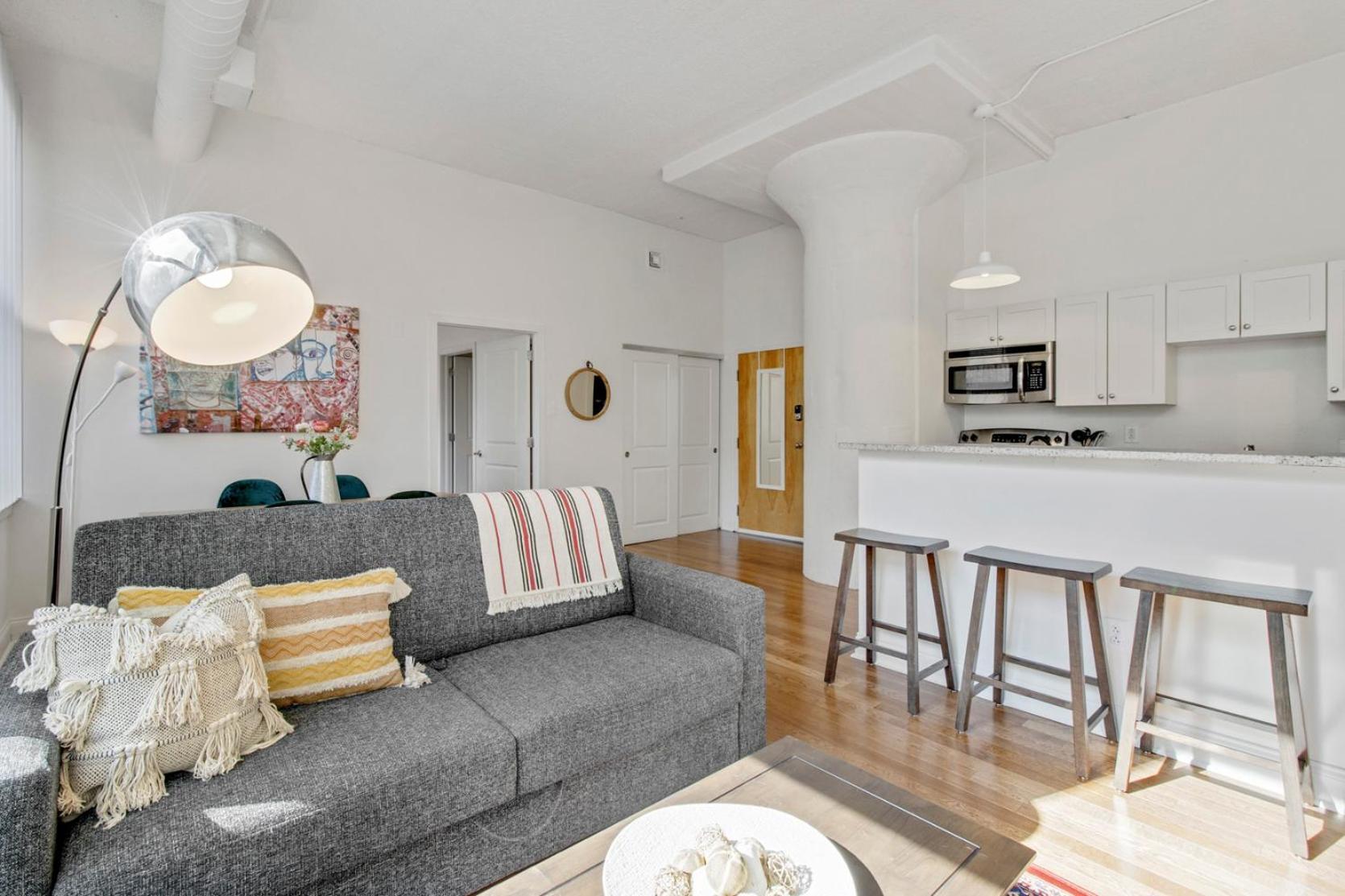 Sleeps 4! 2Br, Gym, Free Parking, Close To Major Attractions Philadelphia Buitenkant foto